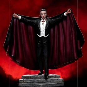 Dracula Universal Monsters Art 1/10 Scale Statue by Iron Studios